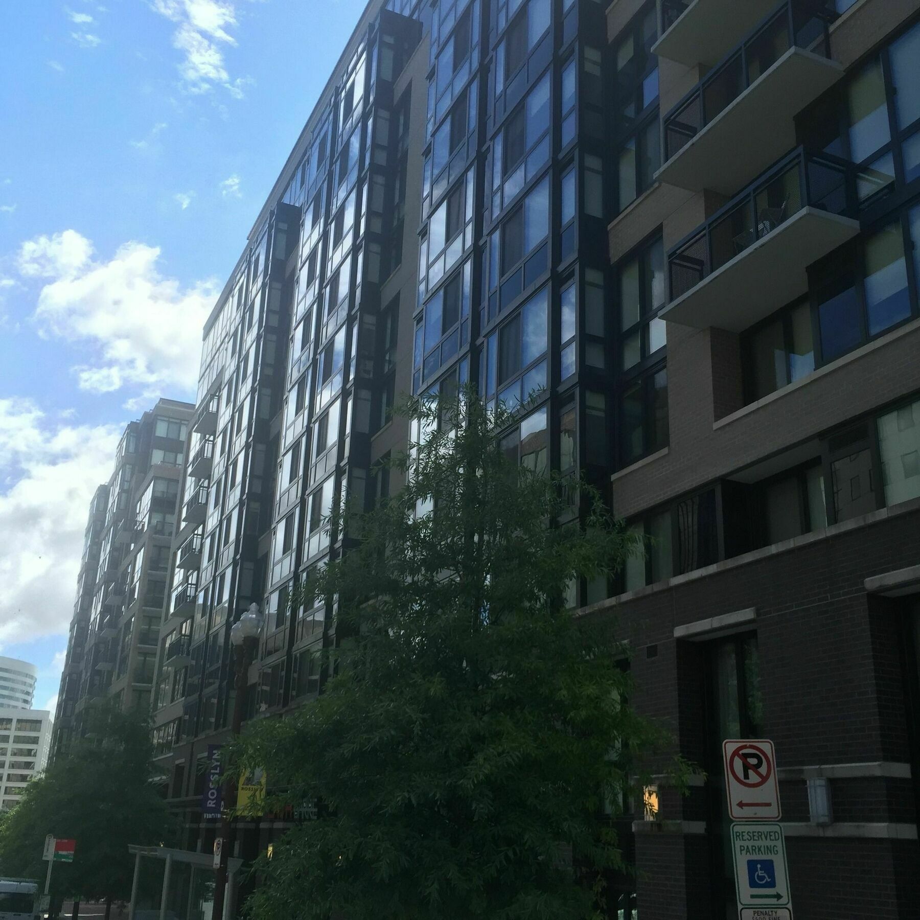 Sedona-Slate By Executive Apartments Arlington Exterior foto